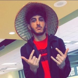 Meet your Posher, Ali